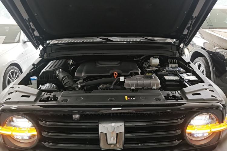 Used Tank 300 2025 2.0T Conqueror Engine Bay