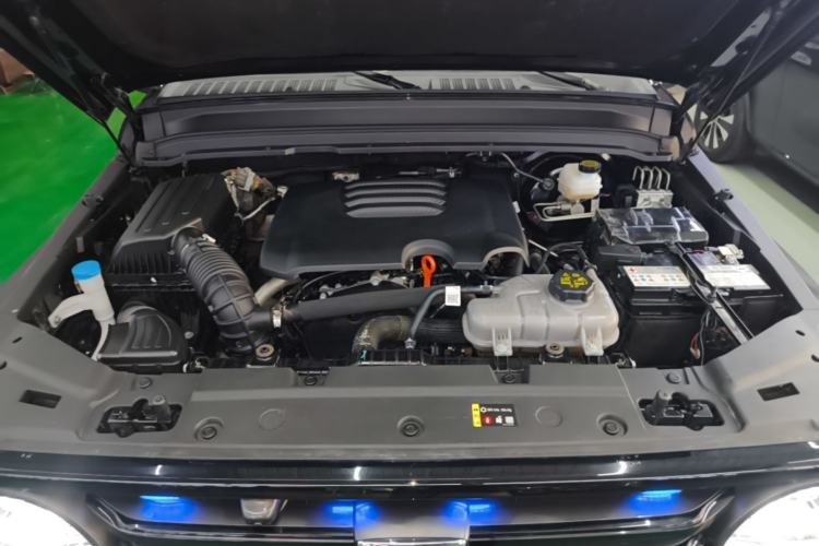 Used Tank 300 2025 2.0T Conqueror Engine Bay