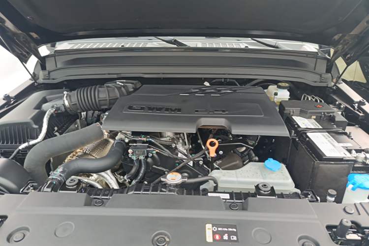 Used Tank 300 2025 2.4T Diesel Version Engine Bay