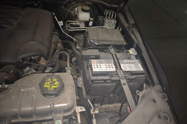 Used Tank 300 2025 2.0T Conqueror Engine Bay Left