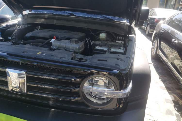 Used Tank 300 2025 2.0T Conqueror Engine Bay Left