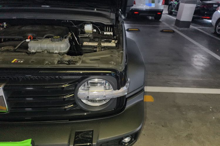 Used Tank 300 2025 2.0T Challenger Engine Bay Left