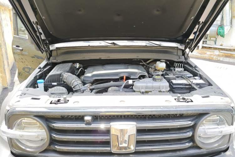 Used Tank 300 2025 2.0T Conqueror Engine Bay