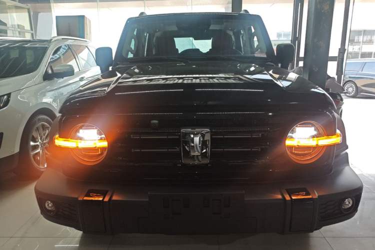 Used Tank 300 2025 2.0T Conqueror Front