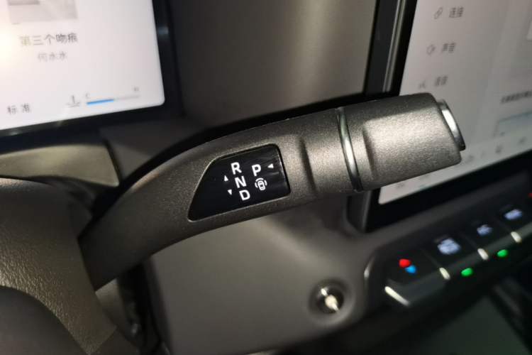 Used Tank 300 2025 2.0T Conqueror Gear Lever