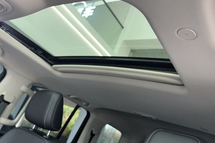 Used Tank 300 2025 2.0T Challenger Headliner