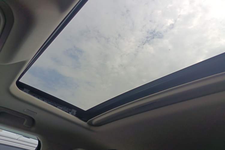 Used Tank 300 2025 2.4T Diesel Version Headliner