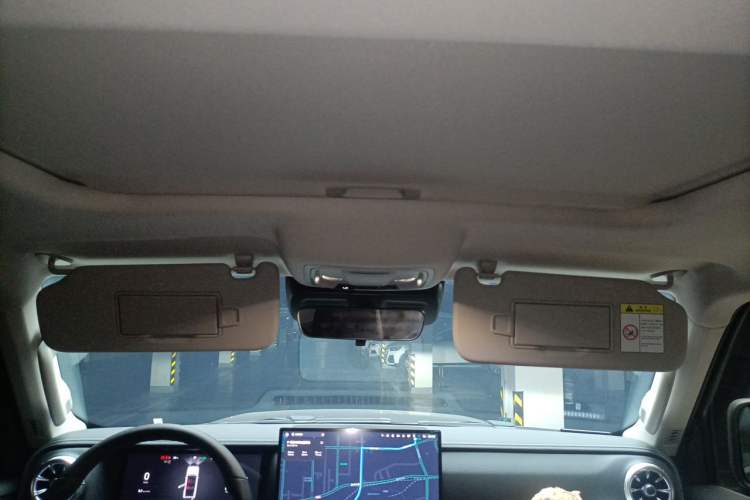 Used Tank 300 2025 2.0T Conqueror Headliner