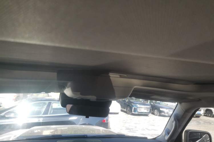 Used Tank 300 2025 2.0T Conqueror Headliner