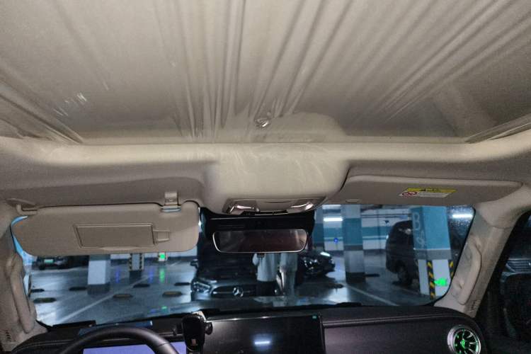 Used Tank 300 2025 2.0T Challenger Headliner