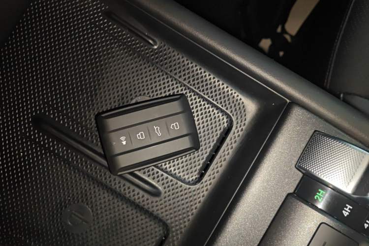 Used Tank 300 2025 2.0T Conqueror Interior 1