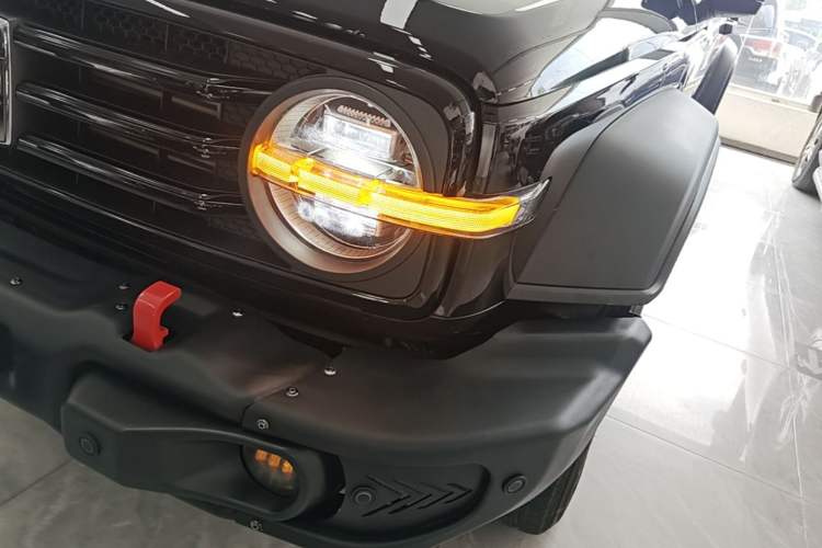 Used Tank 300 2025 2.0T Conqueror Left Front Headlight