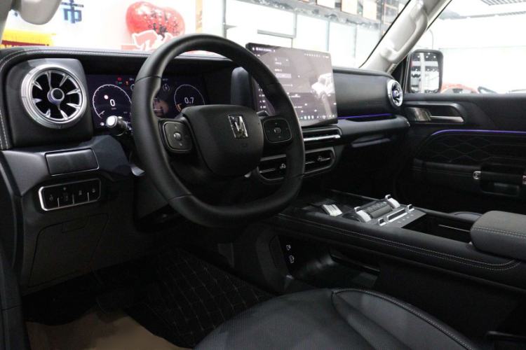 Used Tank 300 2025 2.0T Conqueror Left Front Seat