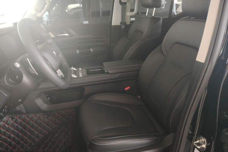 Used Tank 300 2025 2.0T Conqueror Left Front Seat
