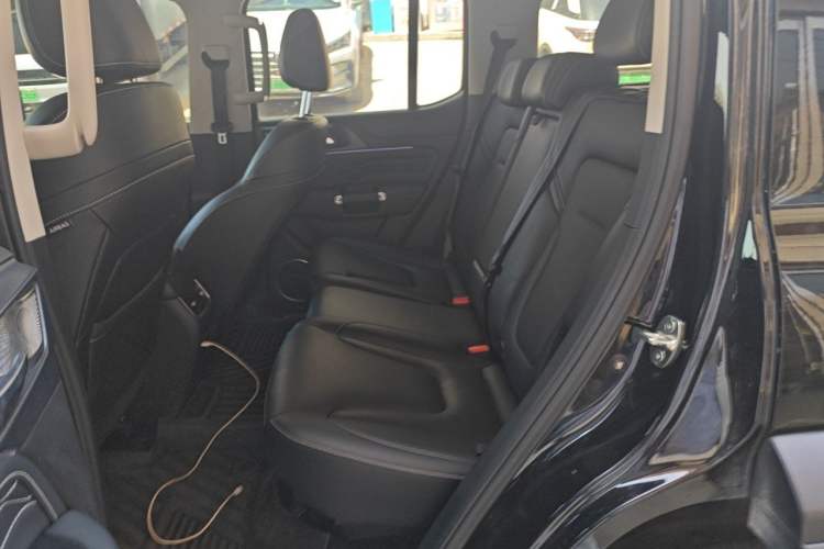 Used Tank 300 2025 2.0T Conqueror Left Rear Seat