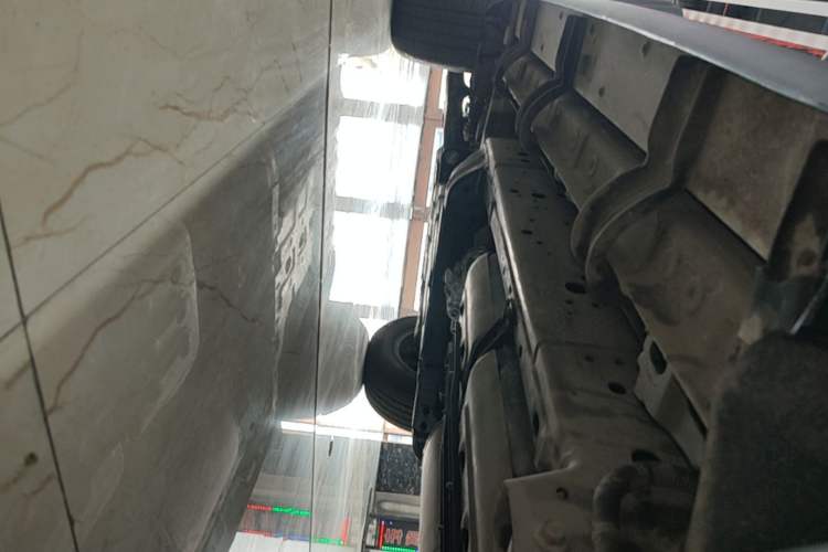 Used Tank 300 2025 2.0T Conqueror Left Side Sill