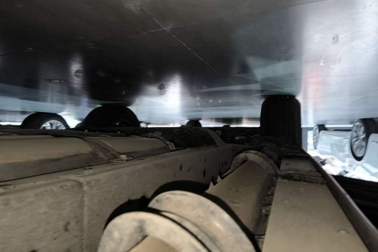Used Tank 300 2025 2.0T Challenger Left Side Sill