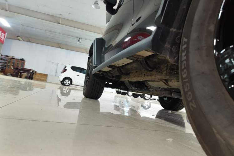 Used Tank 300 2025 2.0T Conqueror Left Side Sill
