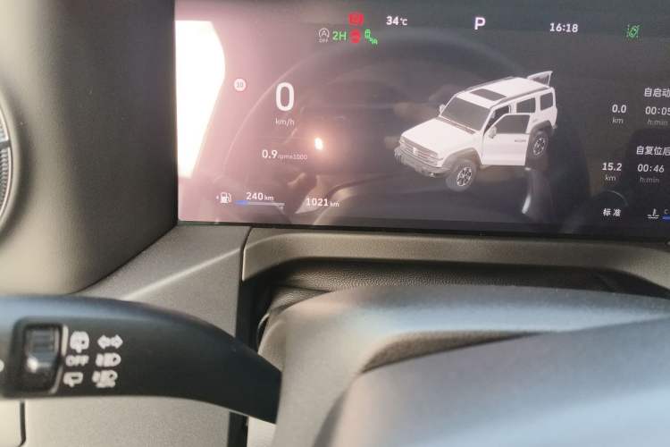 Used Tank 300 2025 2.4T Diesel Version Odometer Close Up