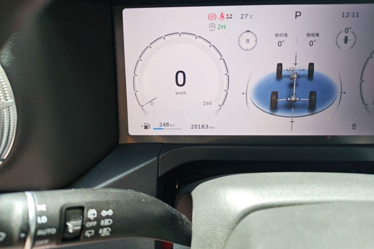 Used Tank 300 2025 2.0T Challenger Odometer Close Up