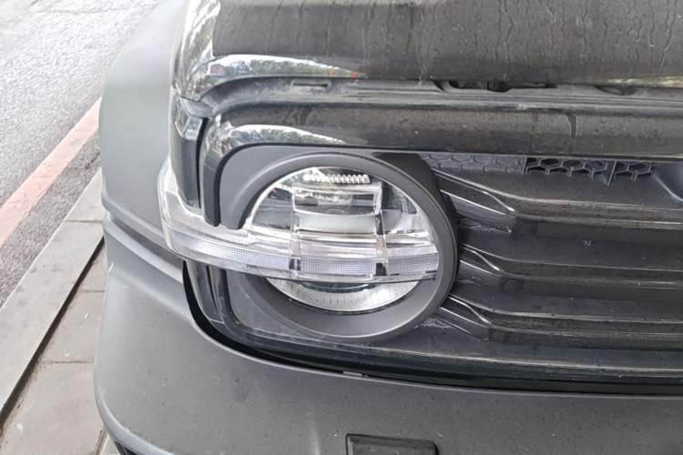 Used Tank 300 2025 2.4T Diesel Version Right Front Headlight