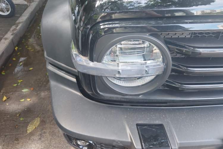 Used Tank 300 2025 2.0T Conqueror Right Front Headlight