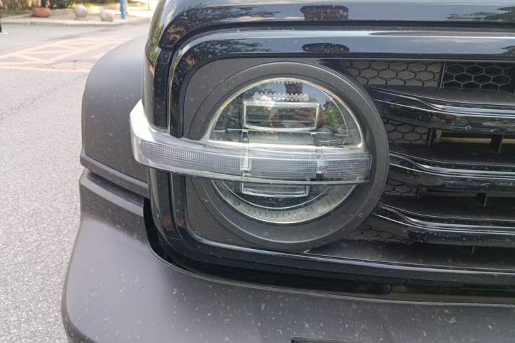 Used Tank 300 2025 2.0T Conqueror Right Front Headlight