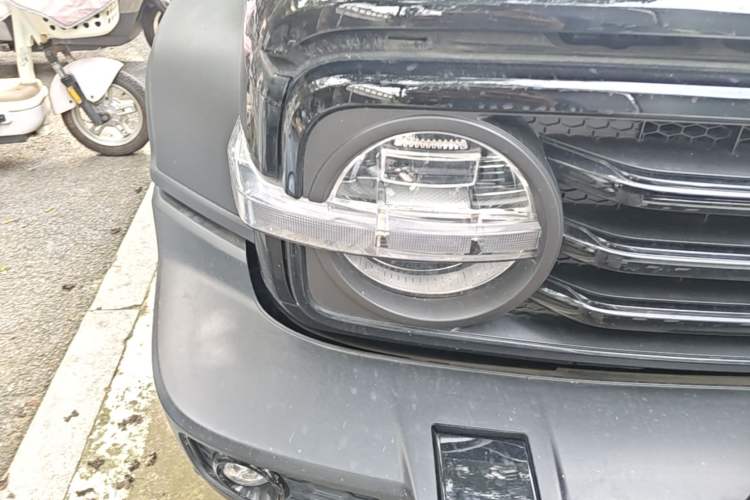 Used Tank 300 2025 2.0T Conqueror Right Front Headlight