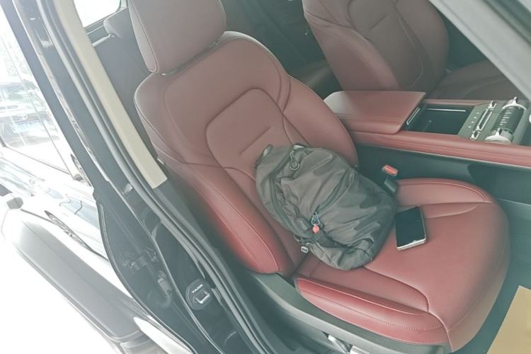 Used Tank 300 2025 2.0T Conqueror Right Front Seat