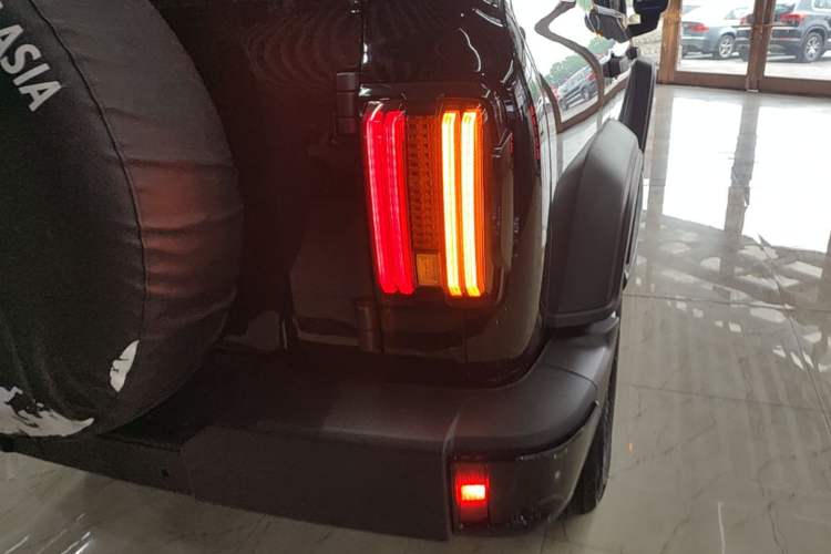 Used Tank 300 2025 2.0T Conqueror Right Rear Taillight