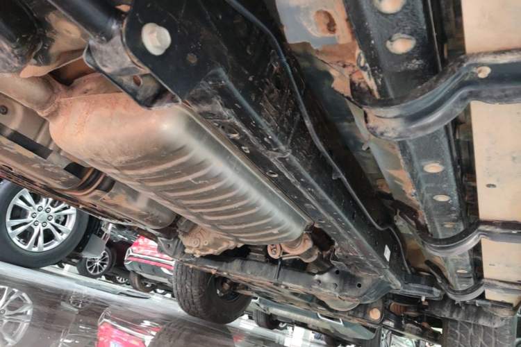 Used Tank 300 2025 2.4T Diesel Version Right Side Sill