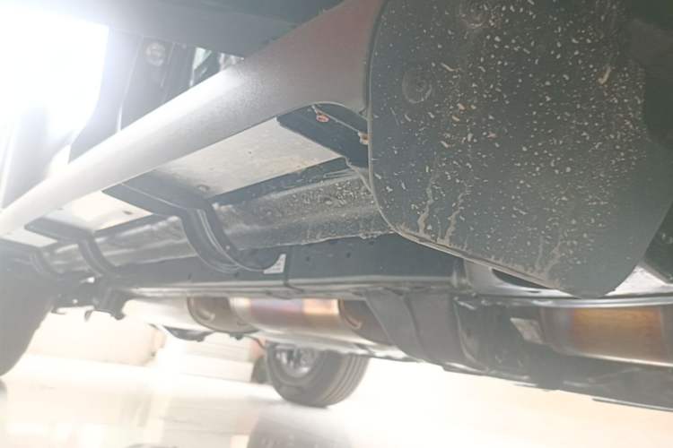 Used Tank 300 2025 2.0T Conqueror Right Side Sill