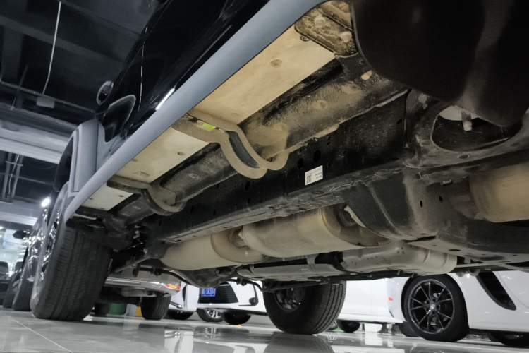 Used Tank 300 2025 2.0T Challenger Right Side Sill
