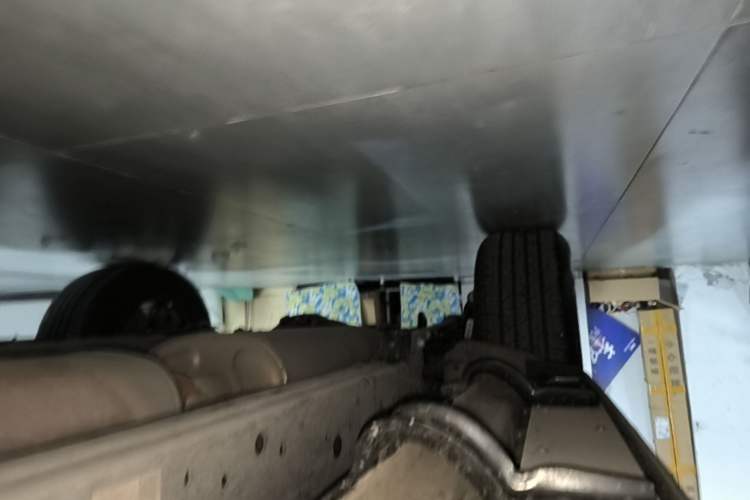 Used Tank 300 2025 2.0T Challenger Right Side Sill