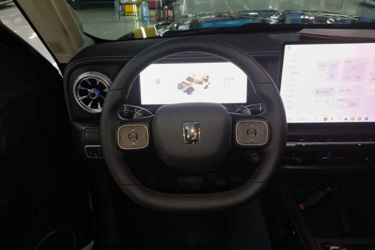 Used Tank 300 2025 2.0T Challenger Steering Wheel