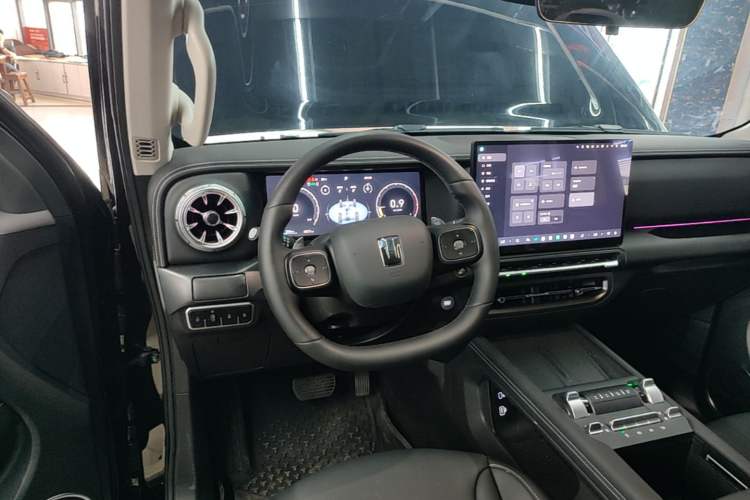 Used Tank 300 2025 2.0T Conqueror Steering Wheel