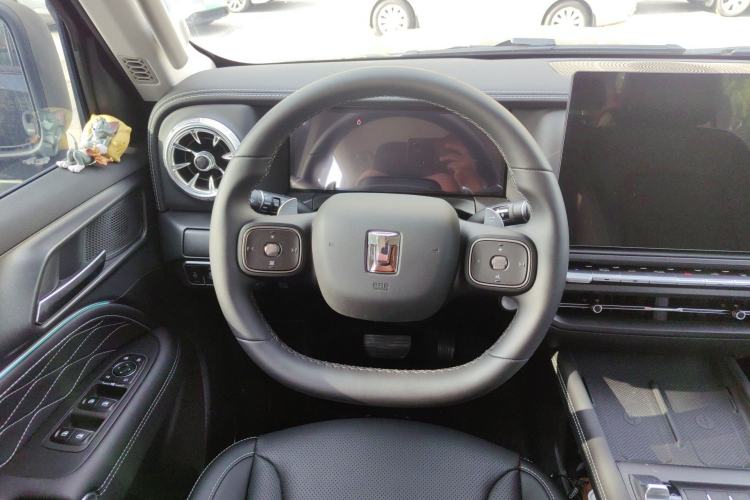 Used Tank 300 2025 2.0T Challenger Steering Wheel