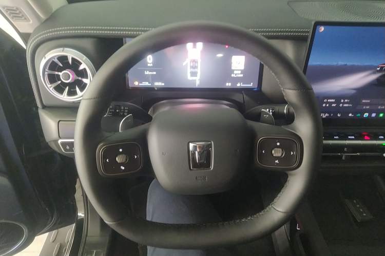Used Tank 300 2025 2.0T Conqueror Steering Wheel