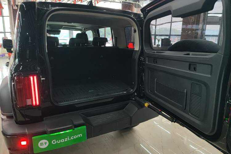 Used Tank 300 2025 2.0T Conqueror Trunk