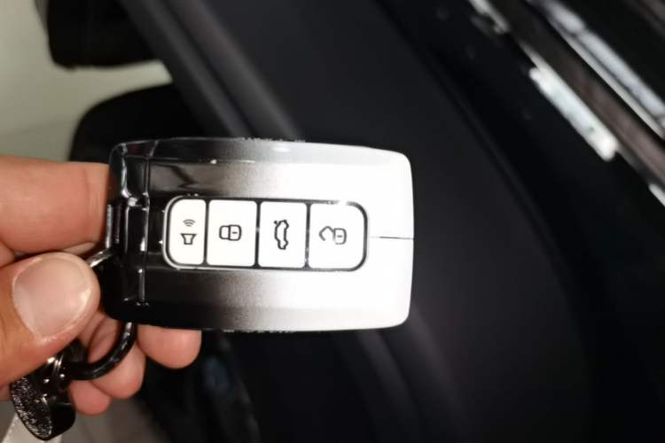 Used Tank 300 2025 2.0T Conqueror Vehicle Key