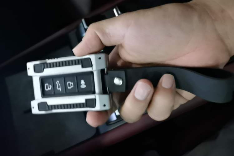 Used Tank 300 2025 2.0T Conqueror Vehicle Key