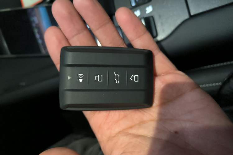 Used Tank 300 2025 2.0T Conqueror Vehicle Key