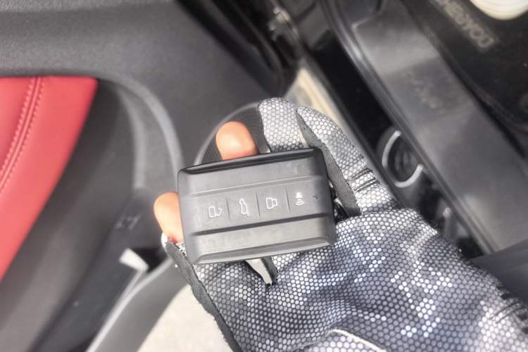 Used Tank 300 2025 2.0T Conqueror Vehicle Key