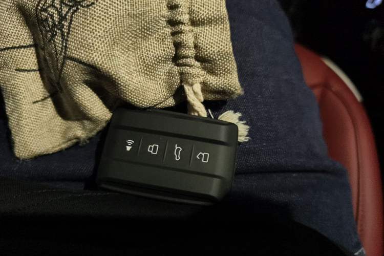 Used Tank 300 2025 2.0T Challenger Vehicle Key