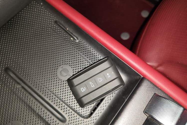 Used Tank 300 2025 2.0T Conqueror Vehicle Key