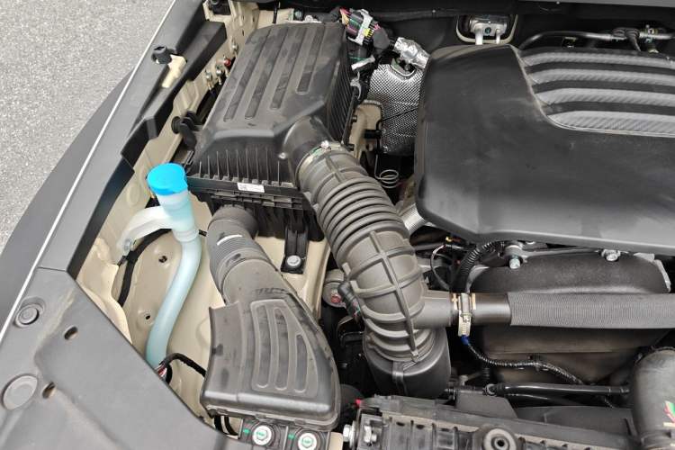 Used Tank 300 2025 2.0T Conqueror Engine Bay Right