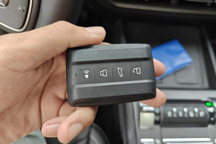 Used Tank 300 2025 2.0T Conqueror Vehicle Key