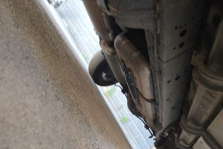 Used Tank 300 2025 2.0T Challenger Chassis Front Left