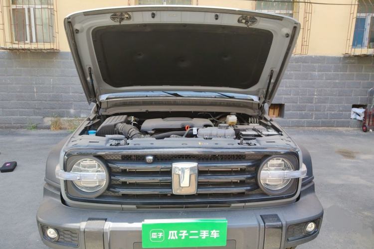 Used Tank 300 2025 2.0T Challenger Engine Bay