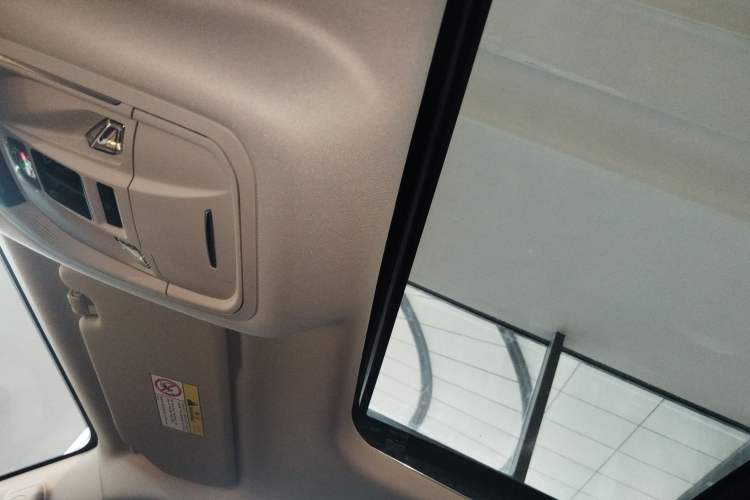 Used Tank 300 2025 2.4T Diesel Version Headliner